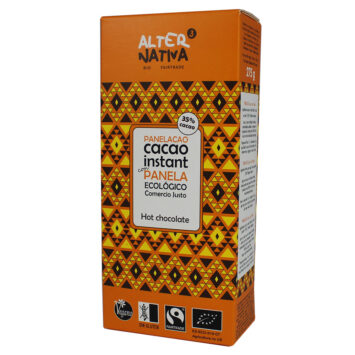 Instant cocoa with Panela