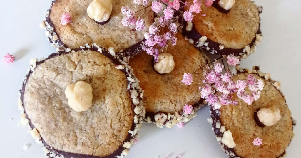 Receta de galletas de avellana con borde de chocolate - AlterNativa3