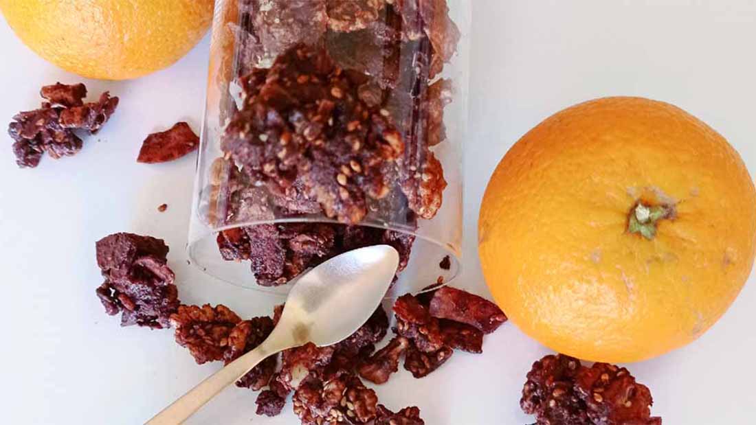 Receta de granola con cacao de canela y naranja